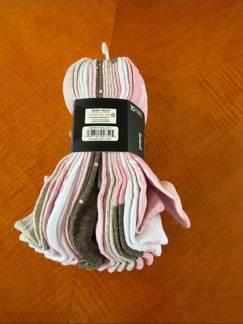 Elle women’s  Low-Cut Athletic Socks in Light Gray with Pink Stripes 10 pairs